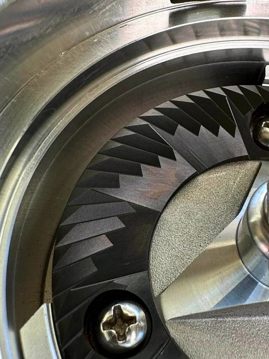 DF GRINDERS DF64V All - Purpose Coffee Grinder (Gen 2) (120V) - Uai Coffee