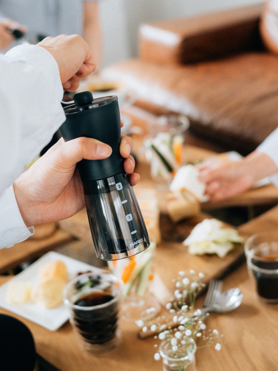 HARIO Mini Slim Hand Coffee Grinder - Uai Coffee