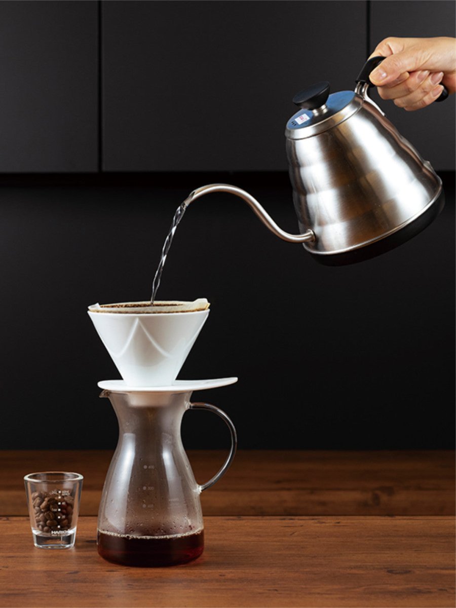 HARIO V60 Mugen Dripper Ceramic - Uai Coffee