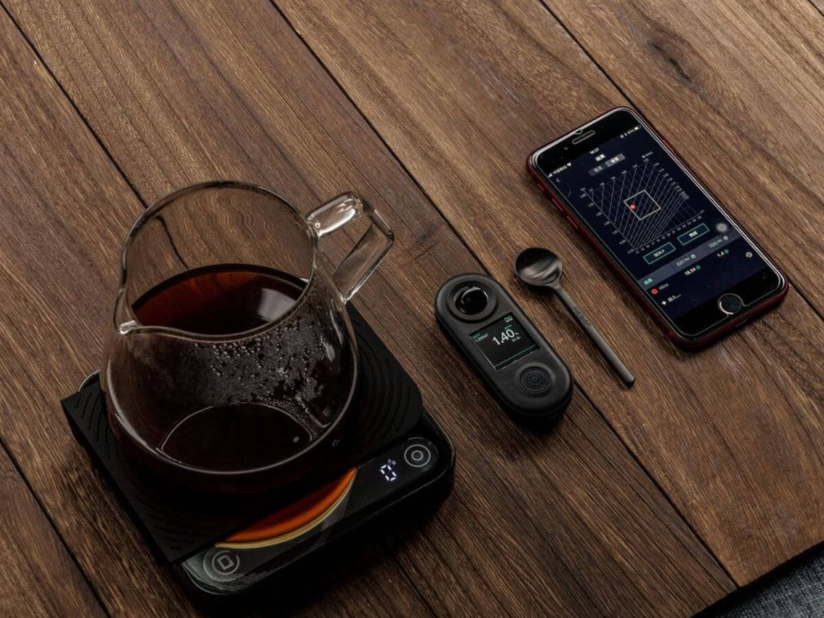 DiFluid Microbalance Ti Scale - Uai Coffee