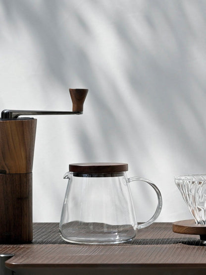 HARIO Coffee Server (600ml/20.29oz) (Walnut) - Uai Coffee